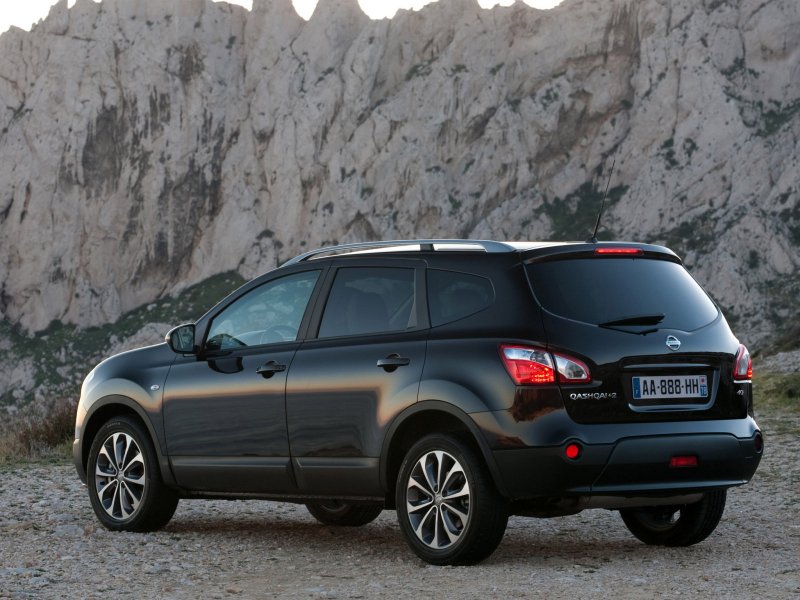 Nissan Qashqai+2, 2010