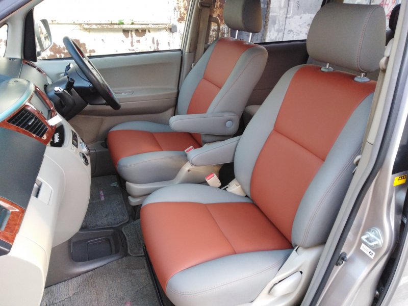 Toyota Noah 2002 салон