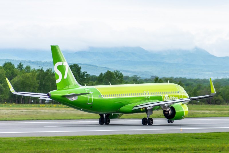 Самолёт s7 Airlines