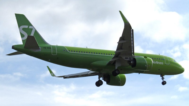 Боинг 737 s7
