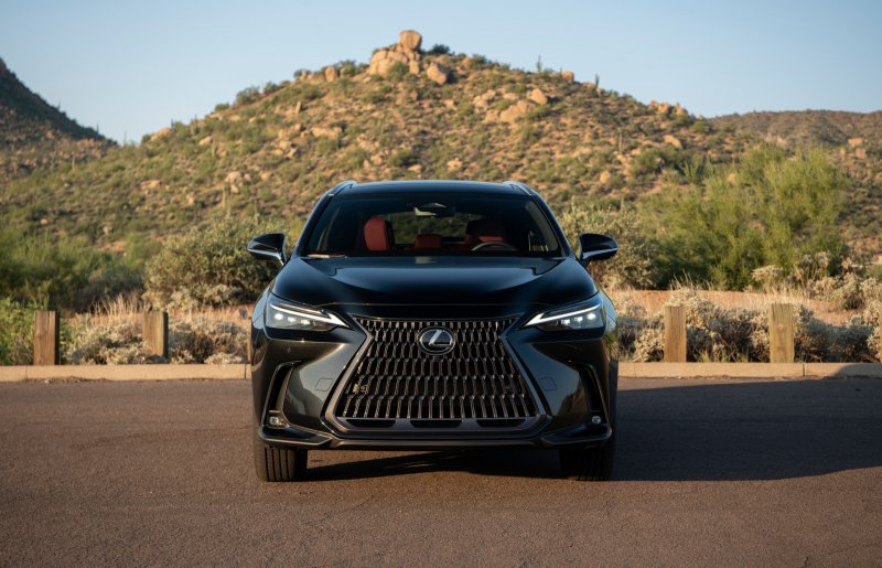 Новый Lexus NX 2022