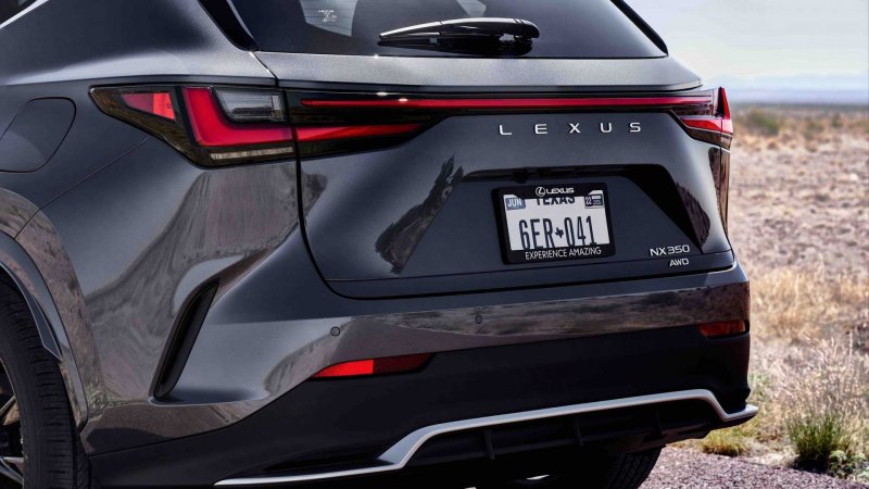 Lexus nx300 2018 интерьер