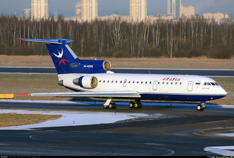 Як 42д