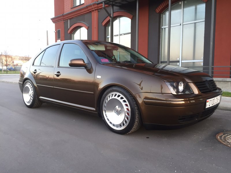 Messer r17 VW Bora