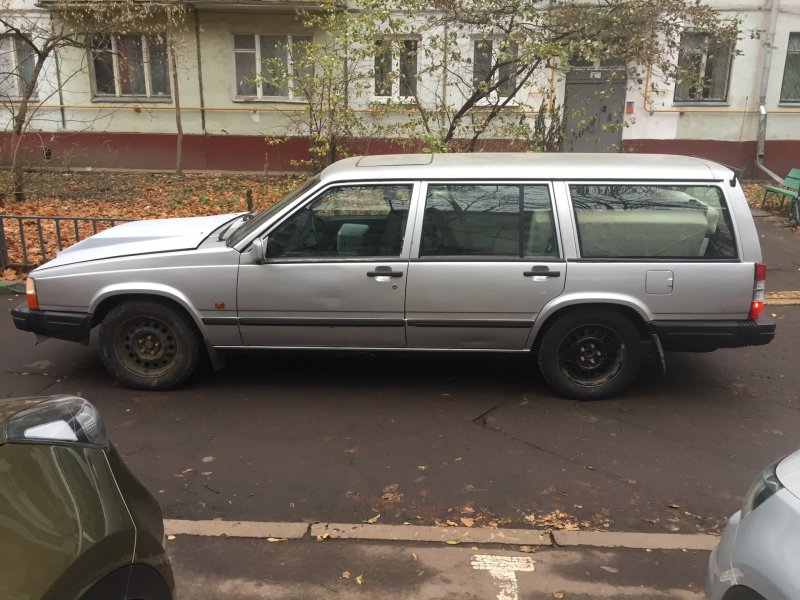 Volvo 740 v8