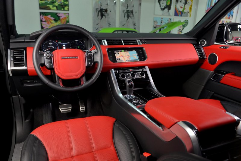 Range Rover Sport 2018 красный салон