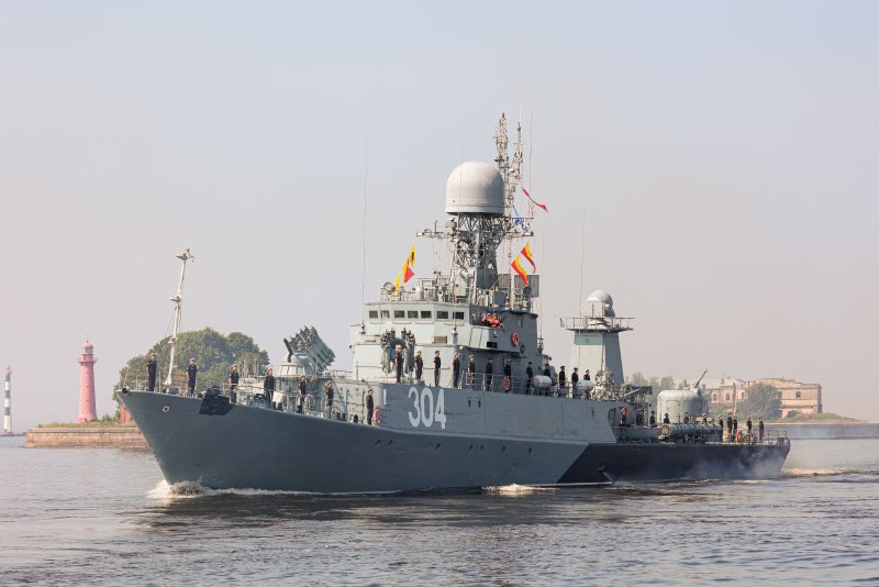 Военно-морской парад в Кронштадте 2021 корабли