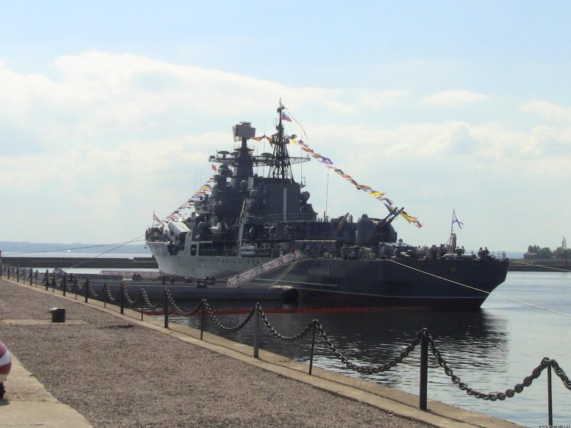 Корабль музей в Кронштадте