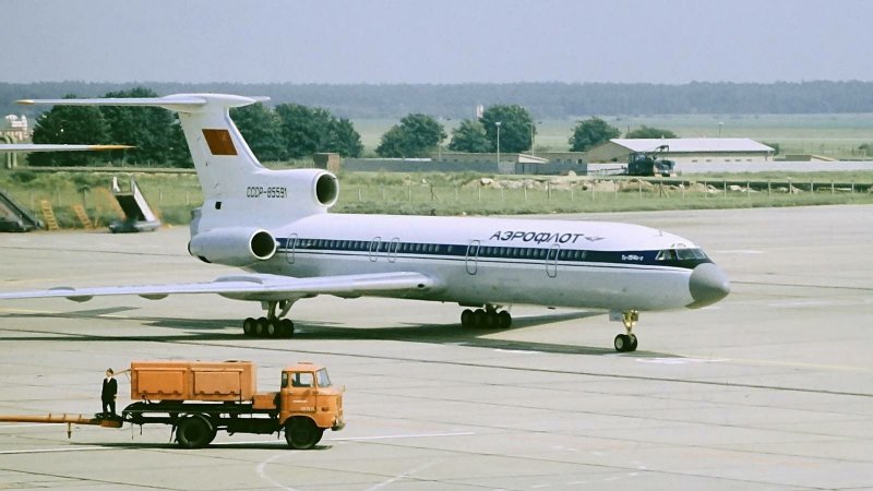 Ra 85042 ту 154м