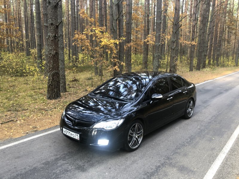 Honda Civic 4d черный