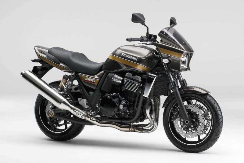 Кавасаки ZRX 1200