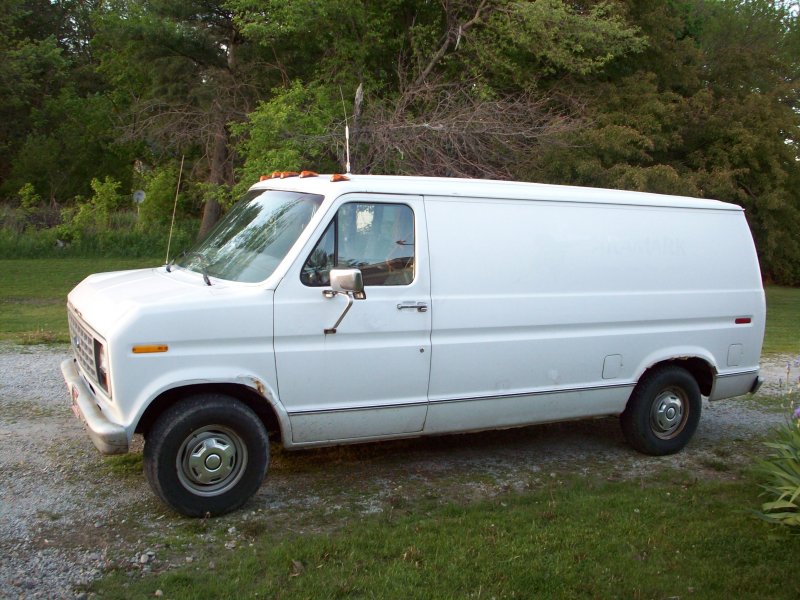 Ford Econoline 2009