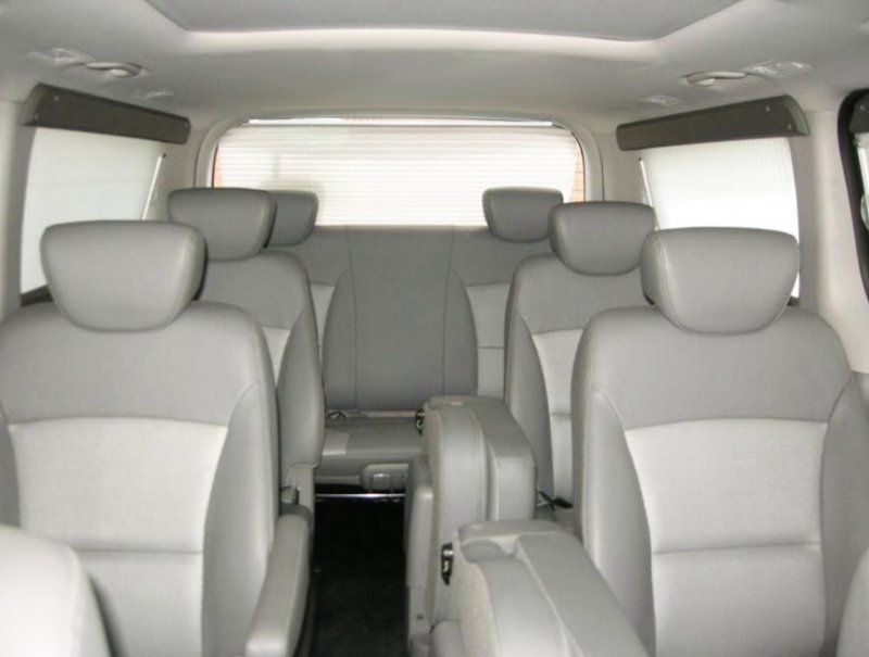 Hyundai Grand Starex 11 мест