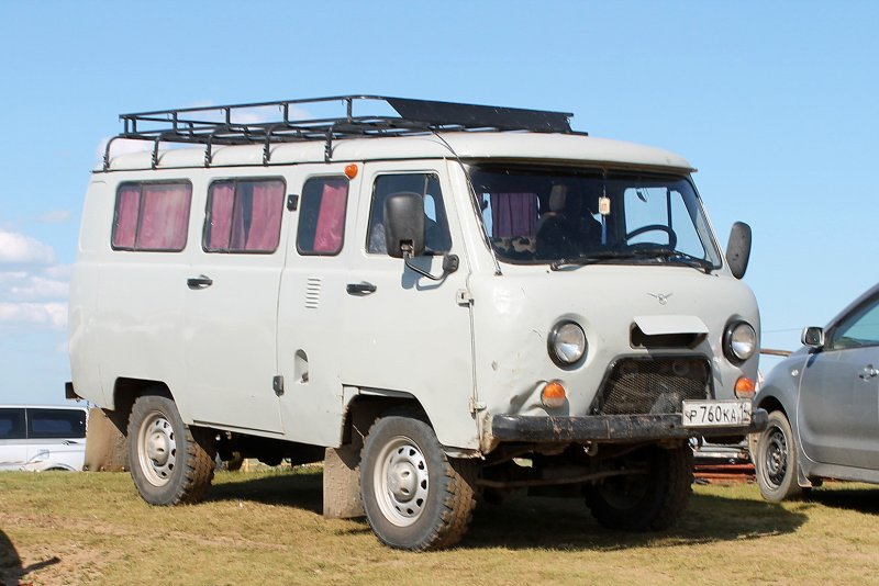 УАЗ-2206 модель