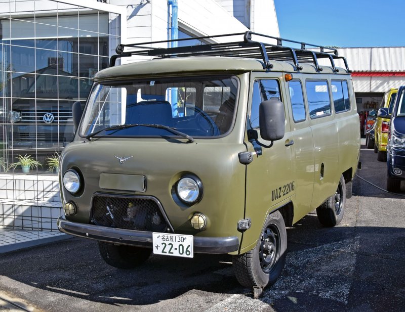 УАЗ-452 /2206