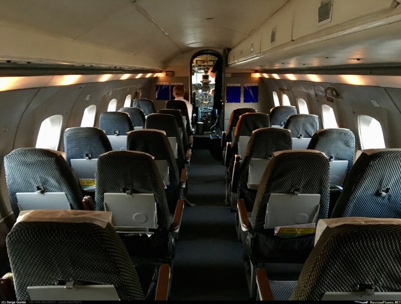 Pearl Aero Yak 42 салон