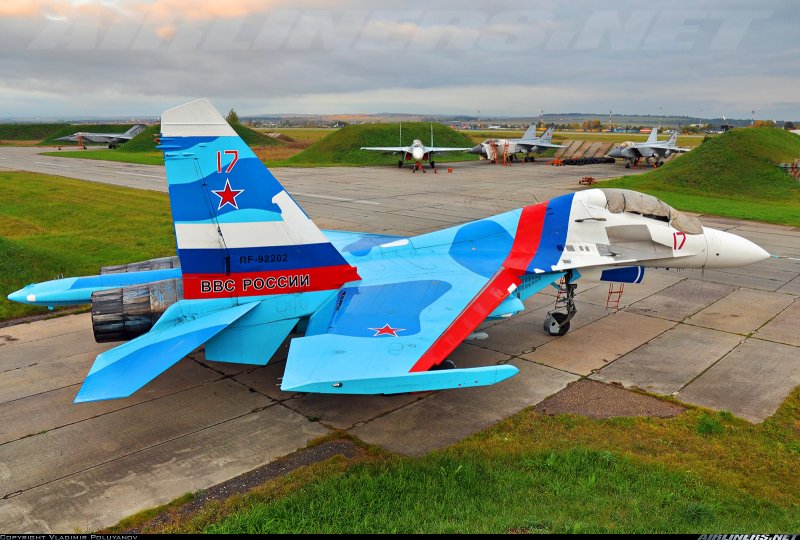 Липецкие Су-27уб
