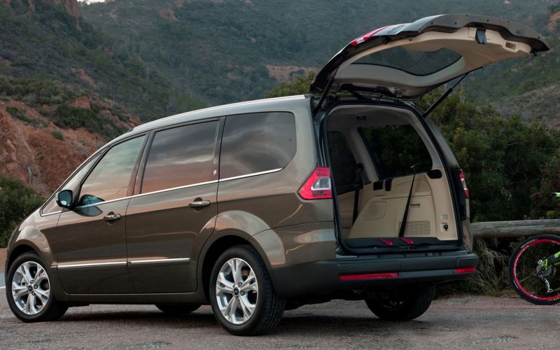 Ford Galaxy 2011