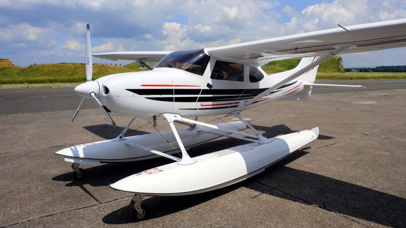 Чешский самолет л-610