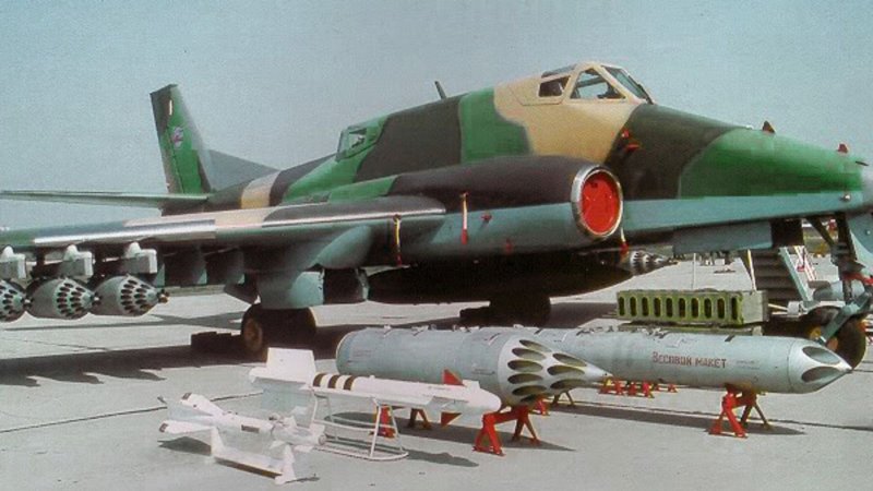 Ил-102 реактивный самолёт