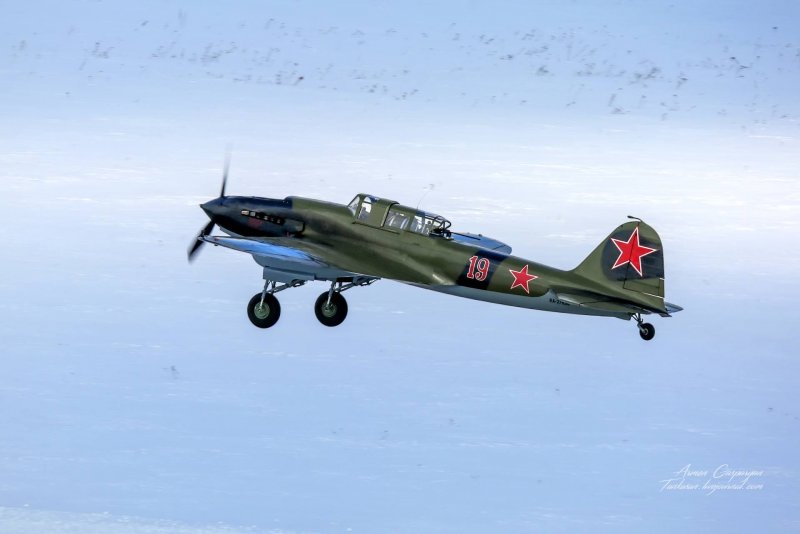 Самолёт ил-2 Штурмовик