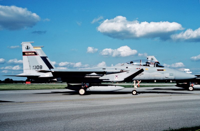 Northrop/MCDONNELL Douglas YF-23