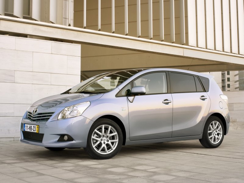 Toyota Verso 2010