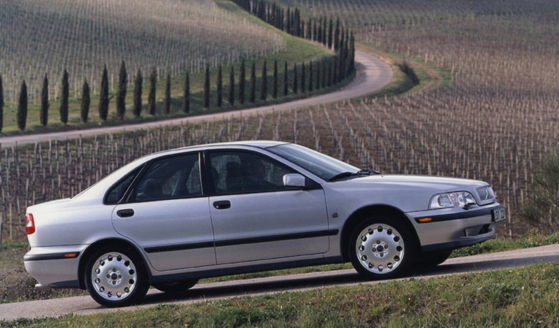 Volvo s40 i
