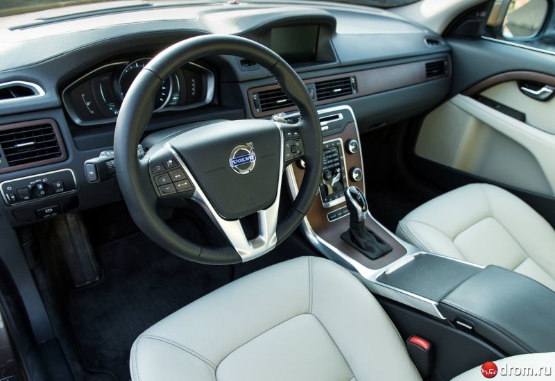 Volvo xc70 2016 салон