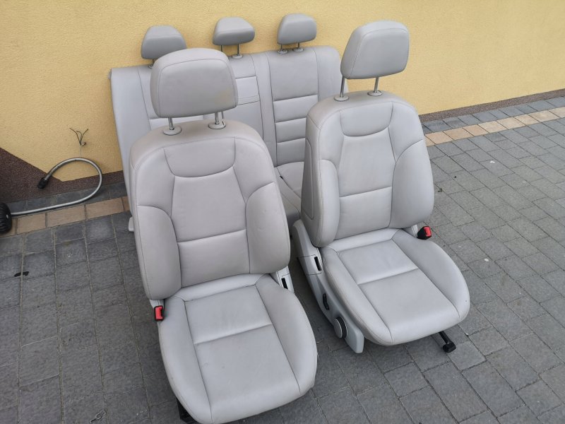 Сидение Mercedes b205