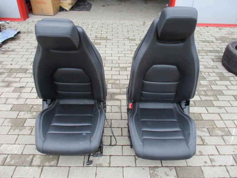 Сиденья Мерседес w204
