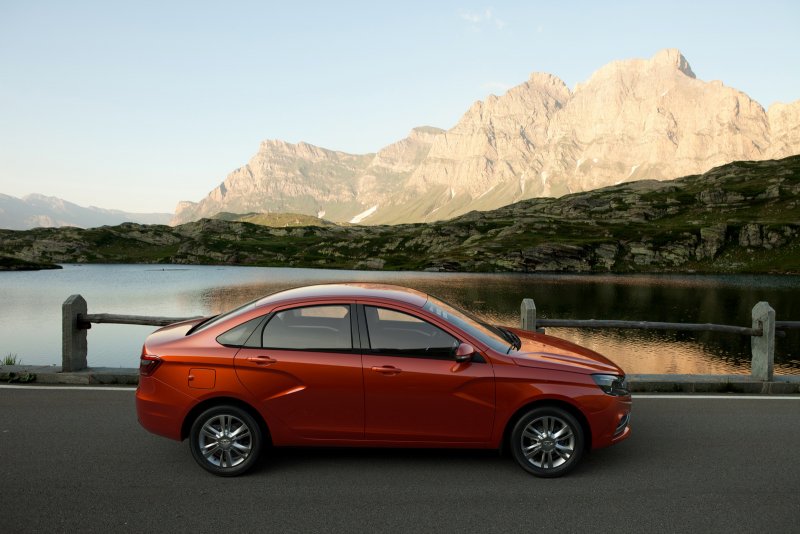 Лада Веста Lada Vesta