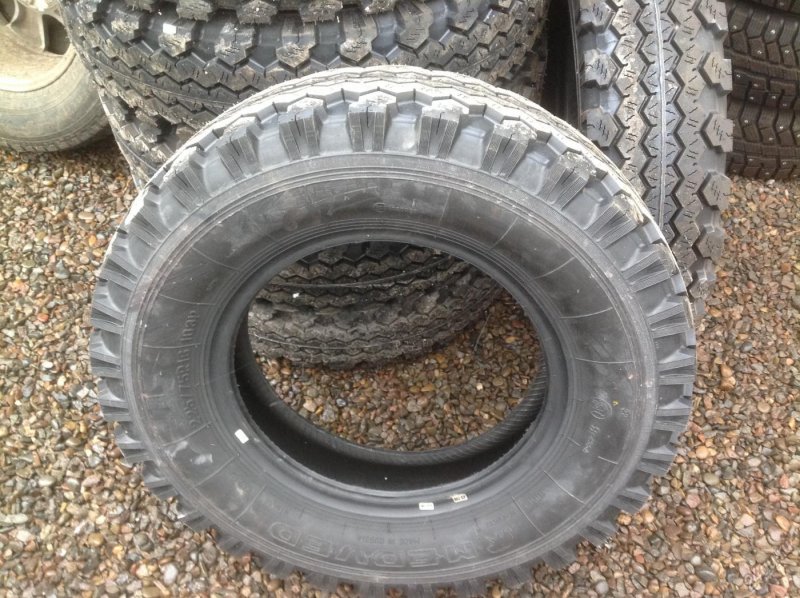Шины на УАЗ Я 435а 225/75 r16 медведь