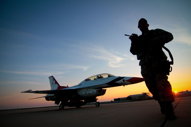 Военные пилот самолёт США