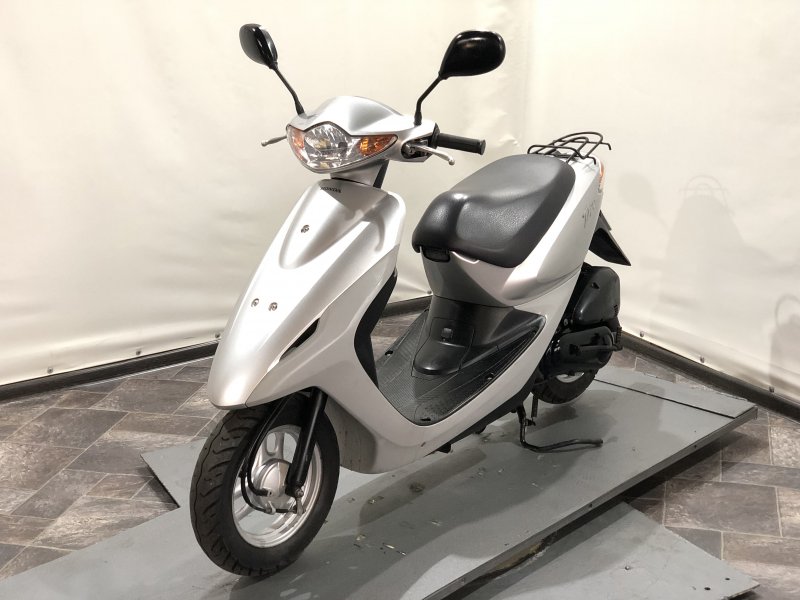 Honda Dio af 27 SR