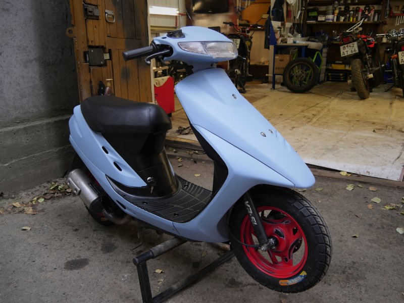 Скутер Honda Dio af 28