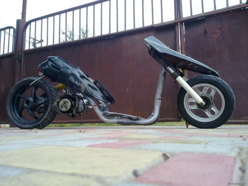 Honda Dio af 27 Stunt