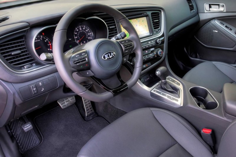 Kia Optima k5 салон