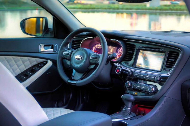 Kia Optima 2014 Interior