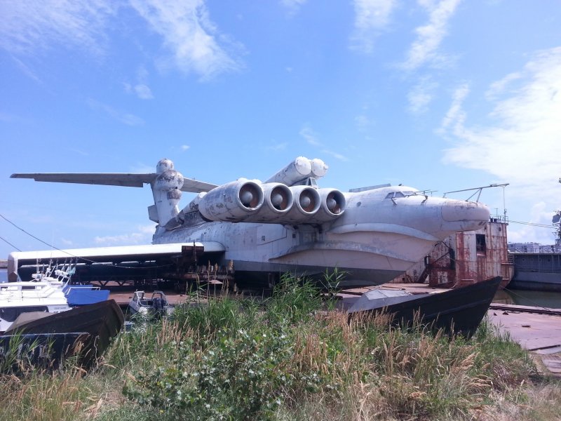 Лунь и орлёнок экраноплан