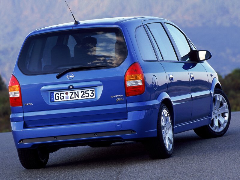Opel Zafira OPC 2004