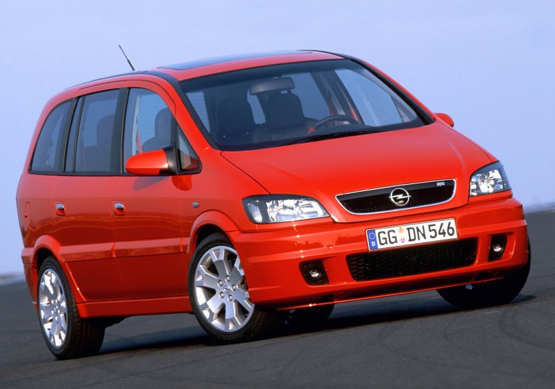 Opel Zafira OPC 2004