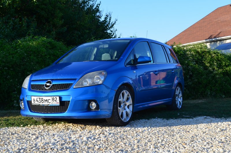 Opel Zafira 2008 OPC