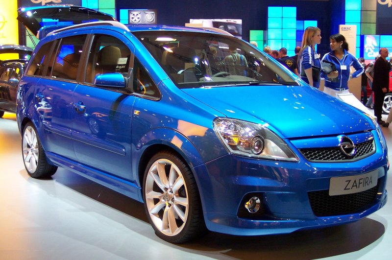 Opel Zafira OPC 2013