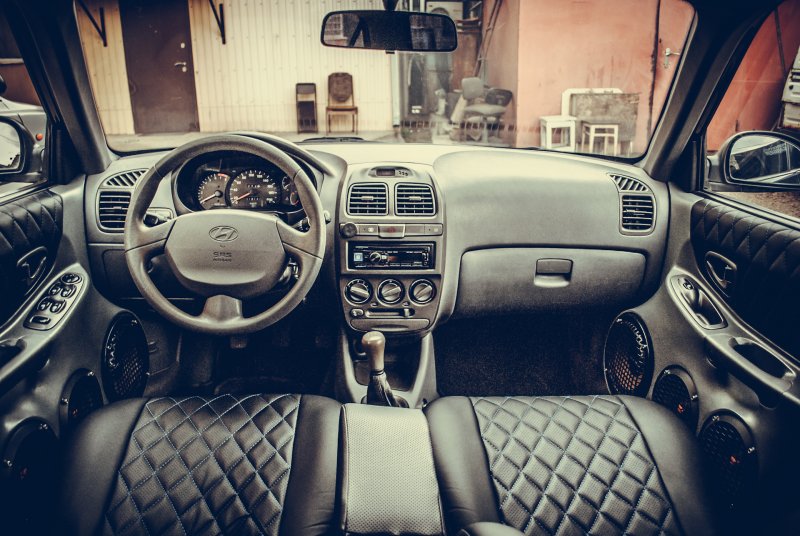 Hyundai Accent 2008 салон