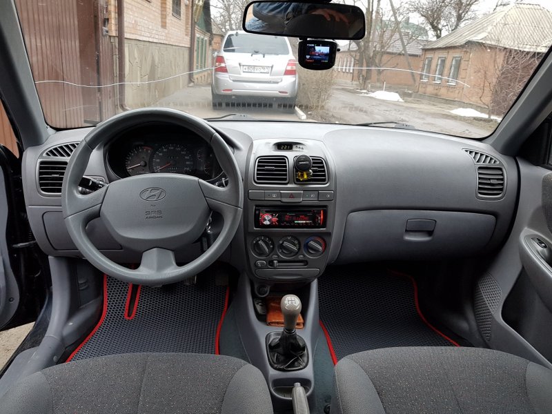 Hyundai Accent MC 2006-2010