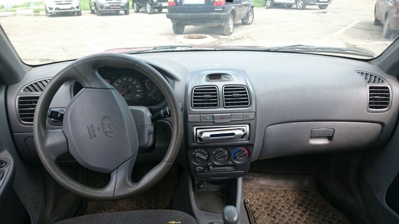 Hyundai Accent 2008 тюнинг салона