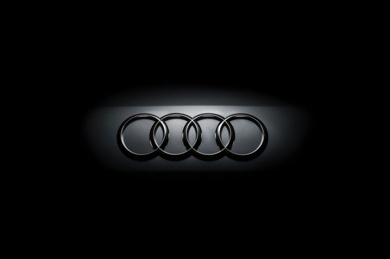 Logo Evolution Audi