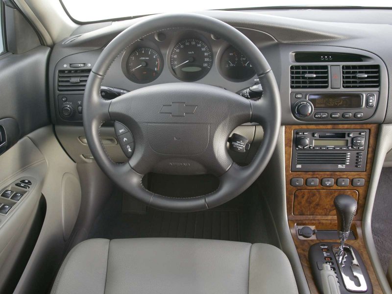 Chevrolet Evanda