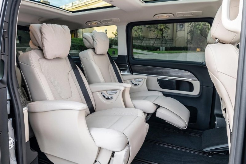 Mercedes-Benz v 300d